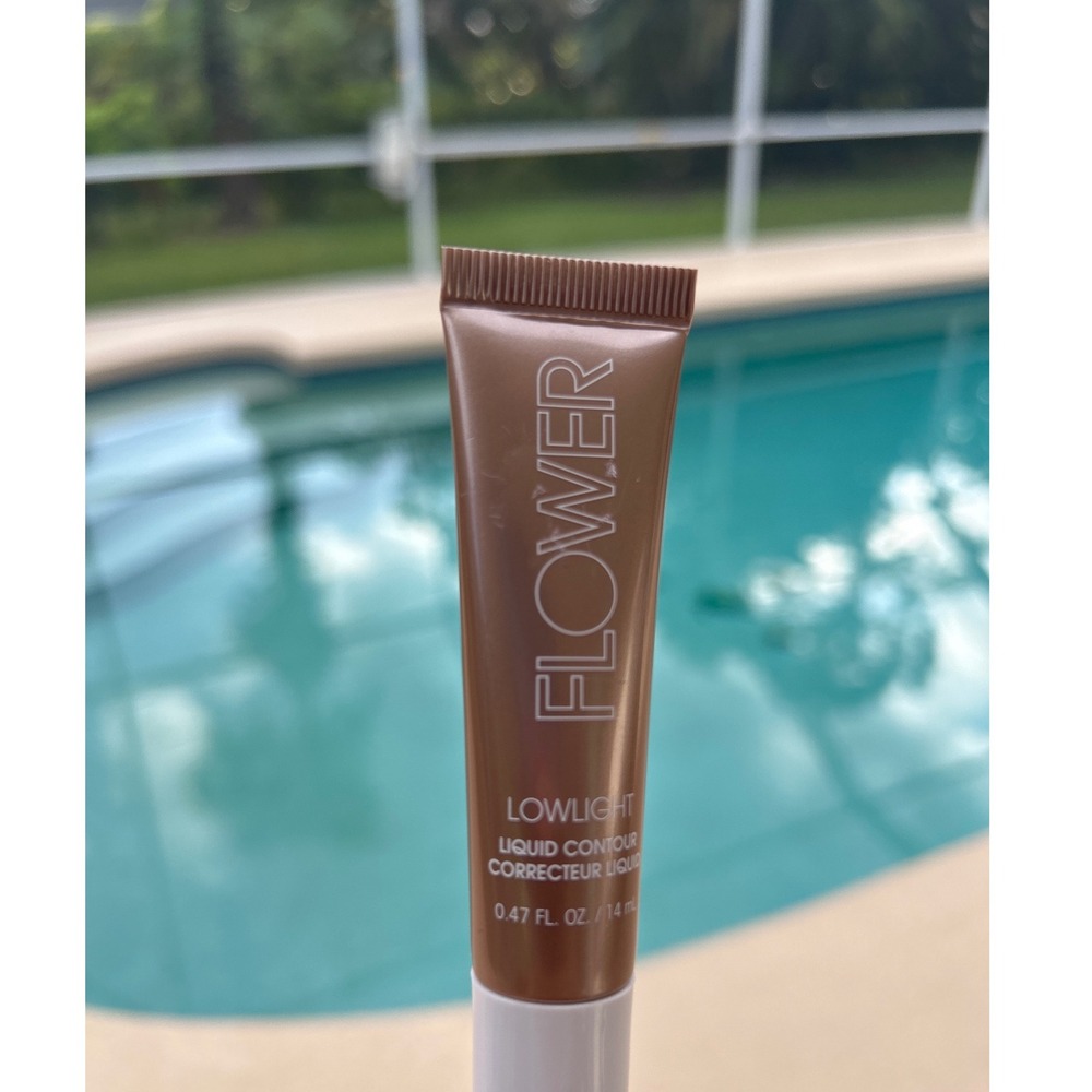 FLOWER Beauty Lowlight Liquid Contour Corrector Bronzer Makeup Light